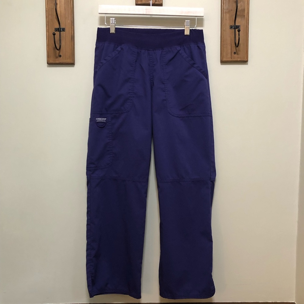 Cherokee Workwear Knit Waist Cargo Scrub Pants Petite Grape
